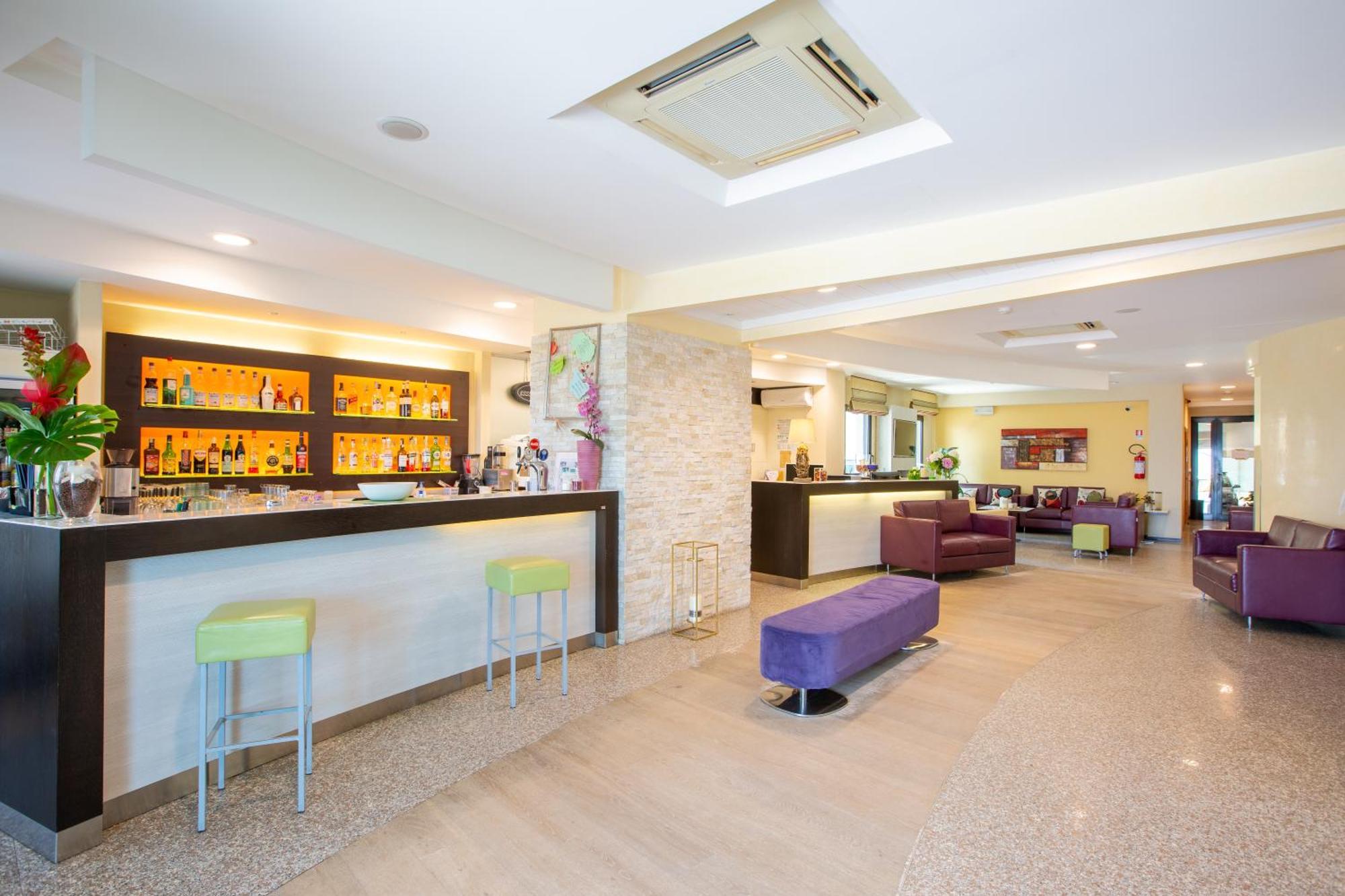 Hotel Gardenia Rimini Exterior photo